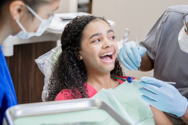 Best Broken or Chipped Tooth Repair in Ash Flat, AR
